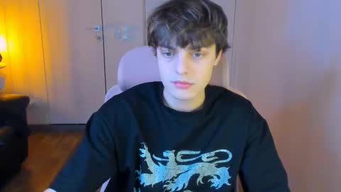 Snapshot of maxvibee chatting on 03-02-26, 04:47 Max online show from 03-02-26, 04:47