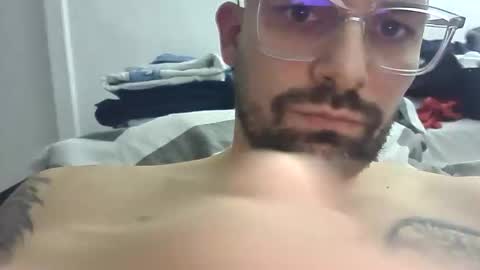 Max online show from 11-15-25, 03:52