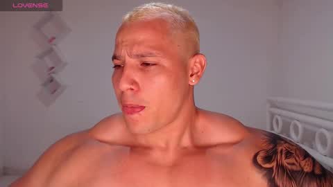 Max online show from 10-26-25, 03:56