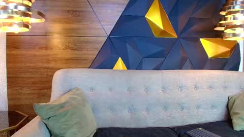 gabby online show from 11-22-25, 03:05