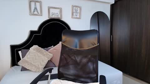 Maxxi online show from 09-24-25, 12:47