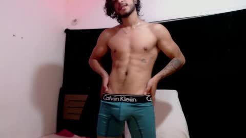 Snapshot of maxximus_10 chatting on 12-21-24, 05:47 maxximus_10 online show from 12-21-24, 05:47