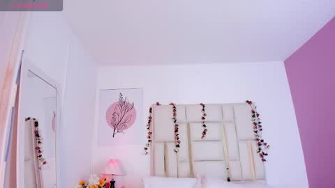 Snapshot of maxxine_vx chatting on 11-09-25, 07:34 Valentina online show from 11-09-25, 07:34