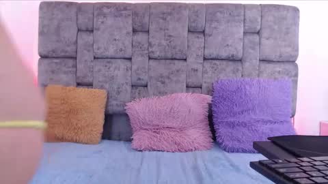 maxylody_69 online show from 10-02-25, 04:14