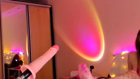 May Flower online show from 01-23-25, 01:13