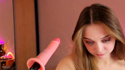 May Flower online show from 01-25-25, 02:36