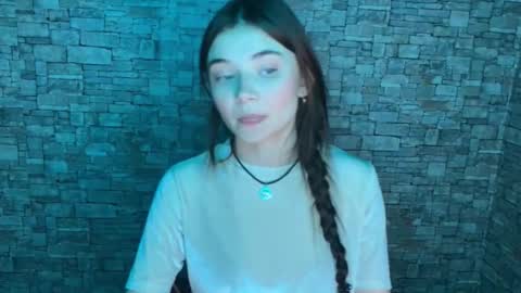 Snapshot of may_rollins chatting on 12-22-25, 02:36 may online show from 12-22-25, 02:36