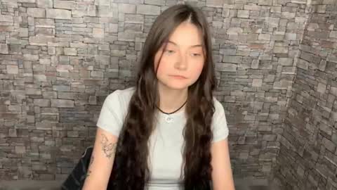 Snapshot of may_rollins chatting on 01-05-26, 05:27 may online show from 01-05-26, 05:27