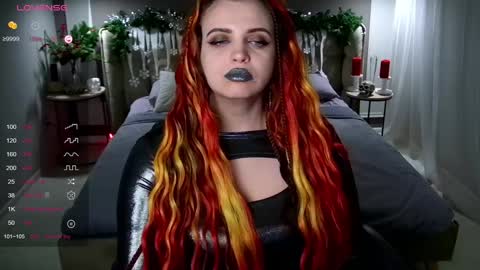 Maya Mils online show from 12-30-24, 07:15