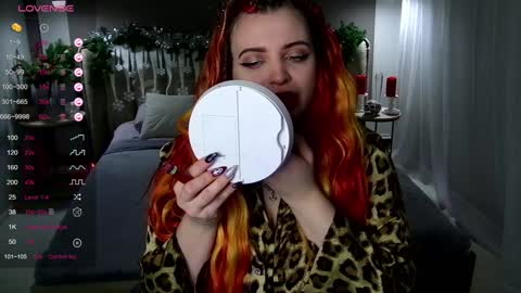 Maya Mils online show from 12-31-24, 01:04