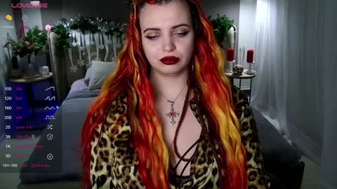 Maya Mils online show from 12-31-24, 04:06