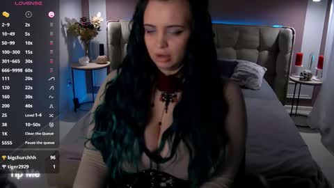 Maya Mils online show from 10-15-25, 01:50