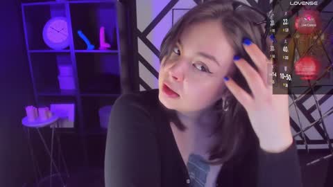 Snapshot of maya_muse chatting on 01-15-25, 09:02 Woman online show from 01-15-25, 09:02