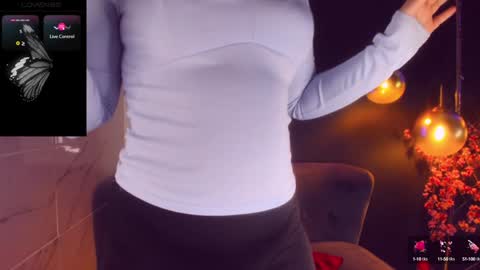 Snapshot of maya_muse chatting on 01-30-25, 09:15 Woman online show from 01-30-25, 09:15