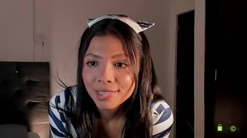 Snapshot of maya_princess0420 chatting on 01-11-25, 11:02 Maya online show from 01-11-25, 11:02