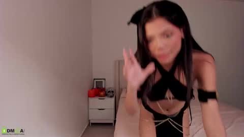 Snapshot of maya_princess0420 chatting on 10-24-25, 03:30 Maya online show from 10-24-25, 03:30