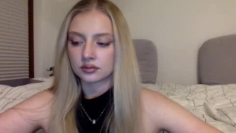 Snapshot of mayaflirt chatting on 02-05-26, 05:28 mayaflirt online show from 02-05-26, 05:28