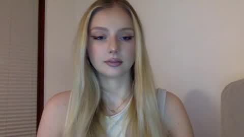 Snapshot of mayaflirt chatting on 02-22-26, 04:27 mayaflirt online show from 02-22-26, 04:27