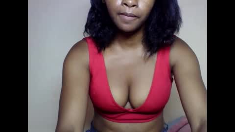 mayalabelle online show from 02-25-26, 09:30