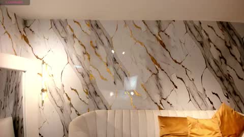 Snapshot of mayamoretti chatting on 02-08-26, 03:43 Maya online show from 02-08-26, 03:43