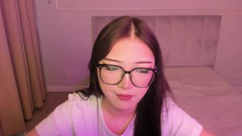 Erina online show from 02-15-26, 03:47