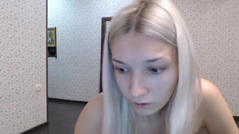 maybe_doll online show from 10-12-25, 07:02