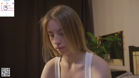 Violet online show from 12-15-24, 08:25