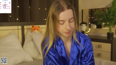 Violet online show from 01-06-25, 08:07