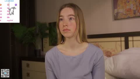 Violet online show from 01-17-25, 11:51