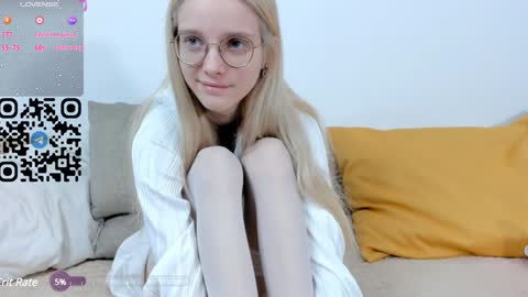 Megan online show from 12-20-24, 06:29