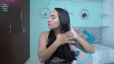 Snapshot of maylin_hornyy19 chatting on 11-13-25, 06:51 Maylin online show from 11-13-25, 06:51