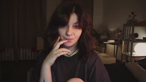 Mary  . online show from 01-16-25, 06:14