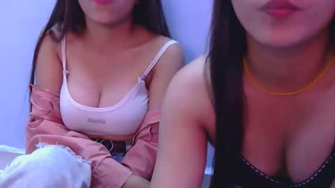 Snapshot of mayra_4u chatting on 11-26-25, 06:58 mayra online show from 11-26-25, 06:58