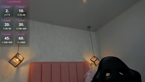  MAY   online show from 02-04-25, 12:11