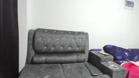 Mayte  online show from 10-04-25, 01:25