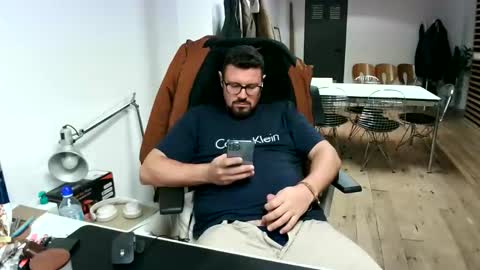 maythe4bwu online show from 10-01-25, 07:20