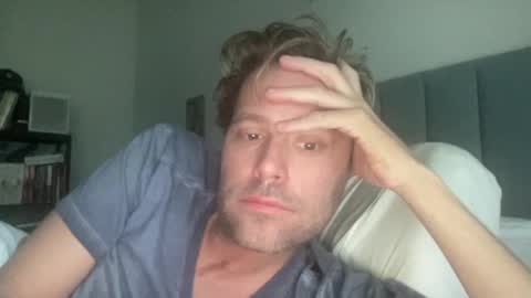 lol online show from 12-21-24, 02:47