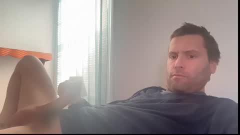 Snapshot of mbnc chatting on 02-12-26, 08:04 lol online show from 02-12-26, 08:04