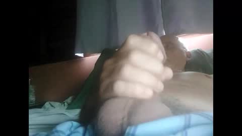 Snapshot of mbravo420 chatting on 09-19-25, 12:17 mbravo420 online show from 09-19-25, 12:17