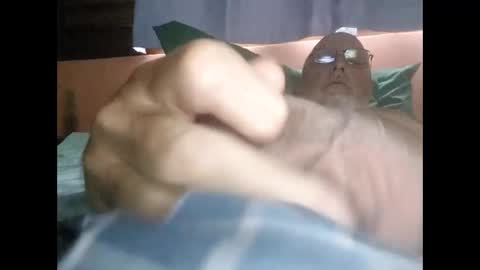 Snapshot of mbravo420 chatting on 11-12-25, 01:22 mbravo420 online show from 11-12-25, 01:22