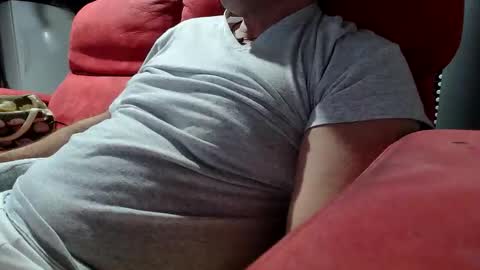 Snapshot of mcfly29901 chatting on 01-19-26, 02:59 Rachel Dan online show from 01-19-26, 02:59