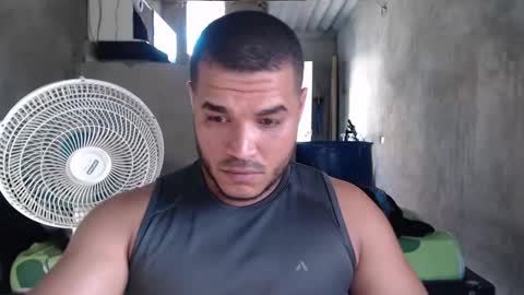 Snapshot of mcgregor_sexhot chatting on 01-10-25, 08:26 Mcgregor online show from 01-10-25, 08:26