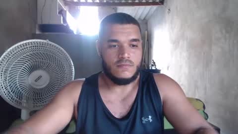 Snapshot of mcgregor_sexhot chatting on 03-11-25, 09:15 Mcgregor online show from 03-11-25, 09:15