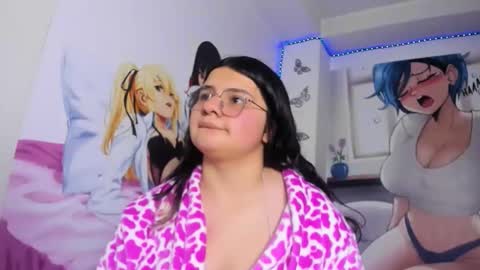 mackenna av online show from 10-25-25, 06:46