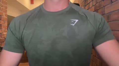 mcr8080 online show from 10-03-25, 02:36