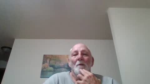 Snapshot of mdane99 chatting on 11-12-25, 10:37 mdane99 online show from 11-12-25, 10:37