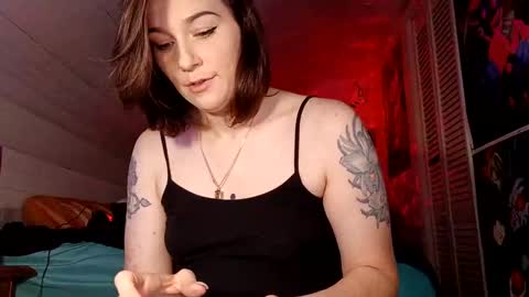 Snapshot of me_and_mrsjones chatting on 12-11-24, 03:05 Judy with da booty online show from 12-11-24, 03:05