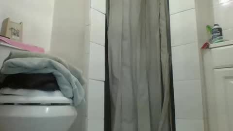 meaderd740870 online show from 09-18-25, 09:33