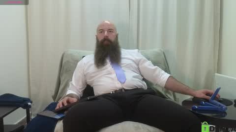 Snapshot of meaty_roll chatting on 12-05-24, 02:31 Meaty Roll online show from 12-05-24, 02:31