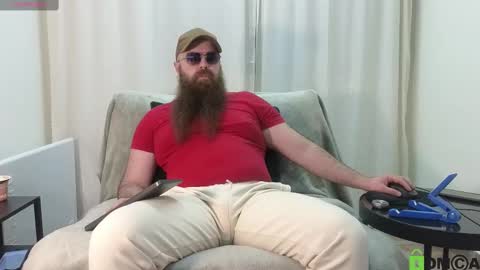 Snapshot of meaty_roll chatting on 02-11-25, 03:40 Meaty Roll online show from 02-11-25, 03:40